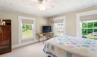 2 West Rd, Abbot, ME 04406