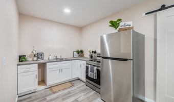 145 KANE St, Kahului, HI 96732