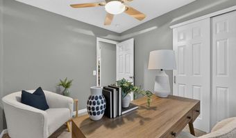 1115 Shadowoak Dr, Ballwin, MO 63021