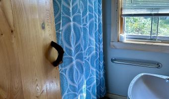 705 Hollin Waite Hill Rd, Anson, ME 04911