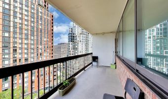 1805 CRYSTAL Dr 1102S, Arlington, VA 22202