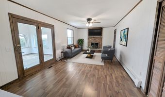 1809 E Kelley Rd, Frankfort, IN 46041