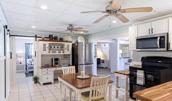 517 KUMQUAT Dr, Anna Maria, FL 34216