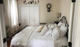 825 E 2nd 3, Boston, MA 02127