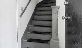 176 Court St, Bangor, ME 04401