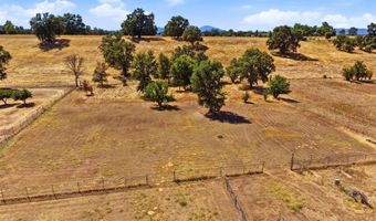 6370 Deschutes Rd, Anderson, CA 96007