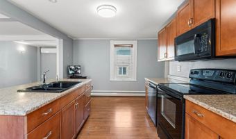 130 W Broadway, Bangor, ME 04401