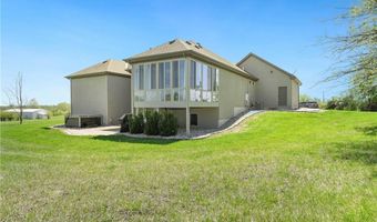 15006 Leavenworth Rd, Basehor, KS 66007
