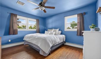 119 N Main St, Alburtis, PA 18011