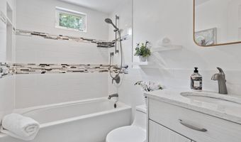 13 Long Ridge Rd, Acton, MA 01720