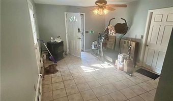 140 Alden Ave, Warwick, RI 02886