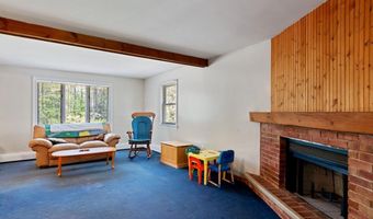 25 Vail Rd, Barnstead, NH 03225