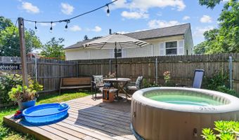 59 Belvedere Dr, Bristol, RI 02809
