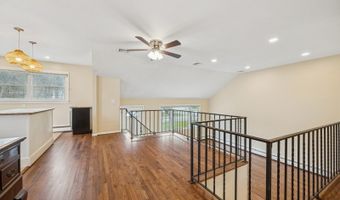 827 Limecrest Rd, Andover, NJ 07860