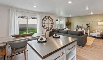 62 S AIRLIFT St, Airway Heights, WA 99001