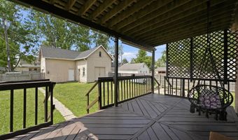 329 W 5th St, Auburn, IN 46706