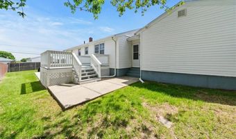 26 City View Pkwy, Johnston, RI 02919