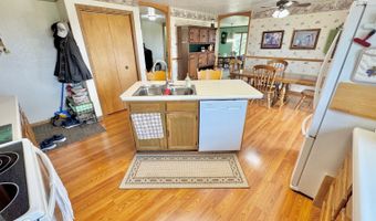 1204 3rd Ave NE, Bowman, ND 58623