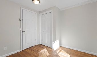 400 Schooner Ave, Jamestown, RI 02835