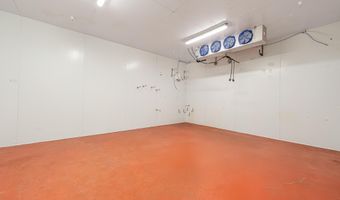 1110 Minot Ave, Auburn, ME 04210