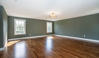 953 High Rd, Berlin, CT 06037