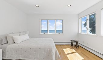 43 Shore Rd, Clinton, CT 06413