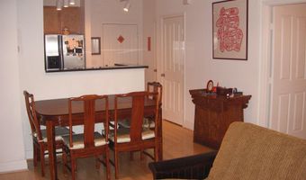 1205 N GARFIELD St 206, Arlington, VA 22201