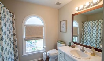 153 CAMBRIDGE Ln, Alabaster, AL 35007