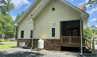 211 Keats Ln, Albrightsville, PA 18210