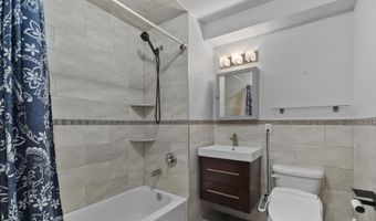 381 COMMUNIPAW Ave 1B, Lyndhurst, NJ 07304