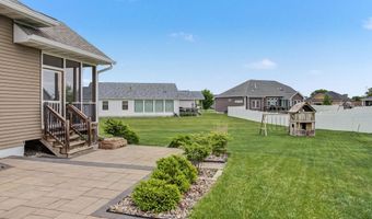 2715 Danbury Rd, Ames, IA 50010