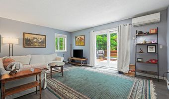 49 Round House Rd, Bourne, MA 02532