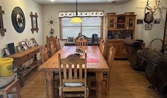 1013 Peachtree Cir, Alpine, TX 79830