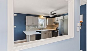 77 Vermont Dr, Bristol, CT 06010