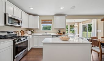 439 Hidden Riv W, Holly, MI 48442