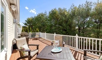 11 Swan Ln 11, Andover, MA 01810