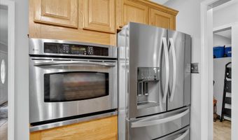 14916 Dismuke Dr, Biloxi, MS 39532