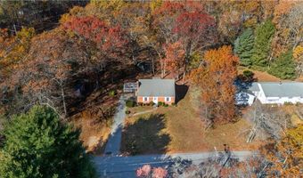 4 Tattersall Dr, Lincoln, RI 02865