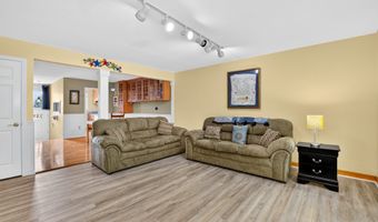 405 Timber Ln 405, Canton, CT 06019