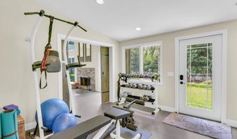 4 Egret Dr, Beaufort, SC 29907