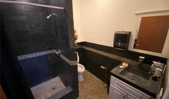 1268 Ulupii St, Kailua, HI 96734