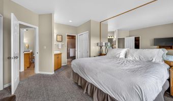 19717 SW Mount Bachelor Dr 323, Bend, OR 97702
