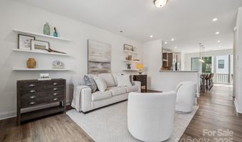 4148 Alexander View Dr, Charlotte, NC 28226