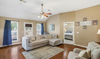 425 Fenway Dr, Brandon, MS 39047