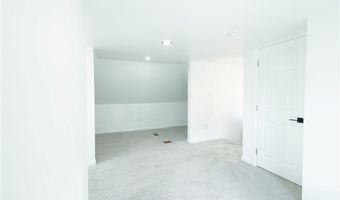 143 Orchard St, Aliquippa, PA 15001