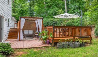 225 Royal Colony Ct, Alpharetta, GA 30022