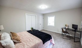 330 W McKeever St, Andrews, IN 46702