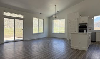 409 Rosewood Dr, Bellevue, ID 83313