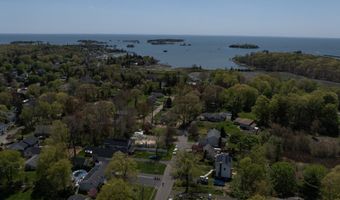 9 Howd Ave, Branford, CT 06405