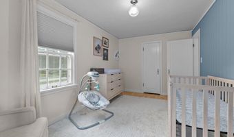 1521 S MEMORIAL Dr, Appleton, WI 54915
